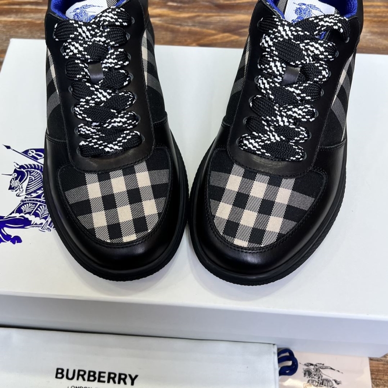 Burberry Sneakers